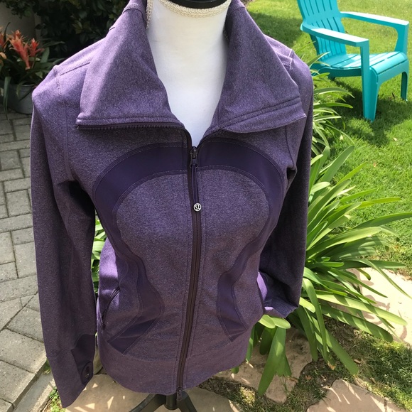 lululemon athletica Jackets & Blazers - 🍋Lululemon zip up jacket very flattering style